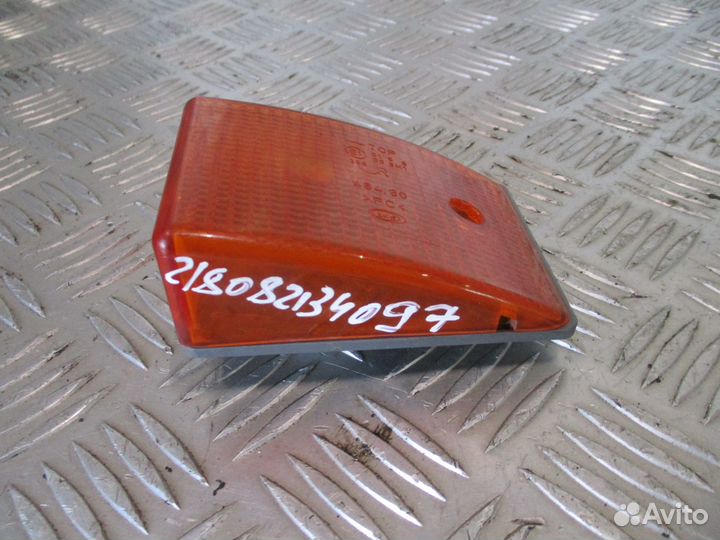 Повторитель поворота правый Mercedes-Benz A9418200