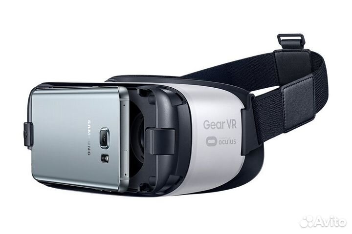 Очки виртуальной реальности Gear VR