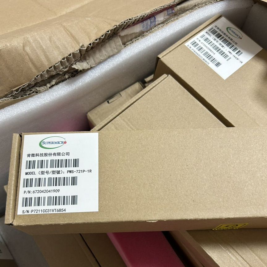 [PWS-721P-1R] Блок Питания Supermicro 720w Pws-721p-1r