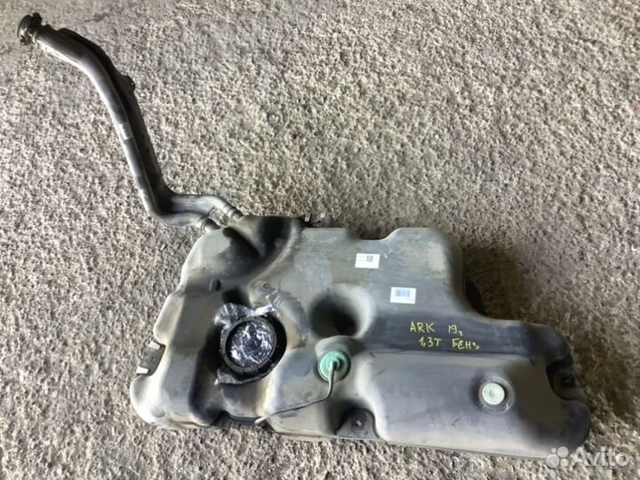 Бак топливный Renault Arkana пробег 46 H5HA450
