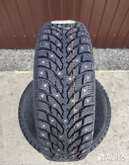 Nokian Tyres Hakkapeliitta 9 245/40 R18 97T