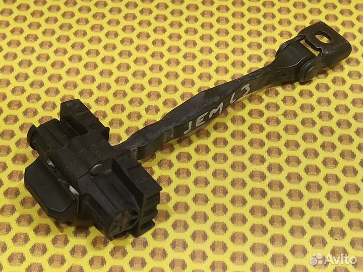 Ограничитель двери задний левый Volkswagen Jetta