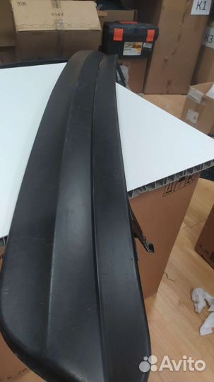 Накладка бампера задняя Toyota Highlander 3