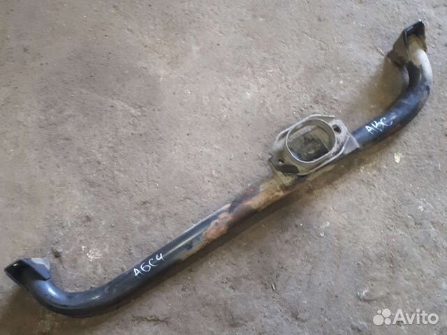 Балка подрадиаторная ауди а6 с4