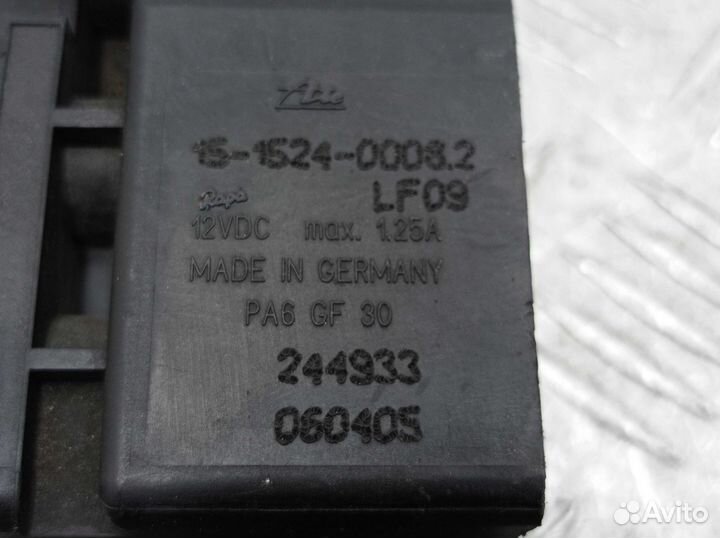 Блок клапанов подвески Audi Q7 4L