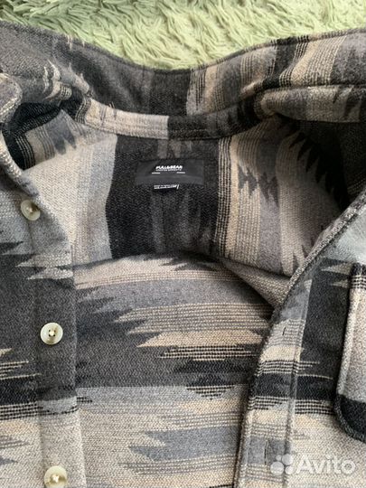 Pull and bear рубашка