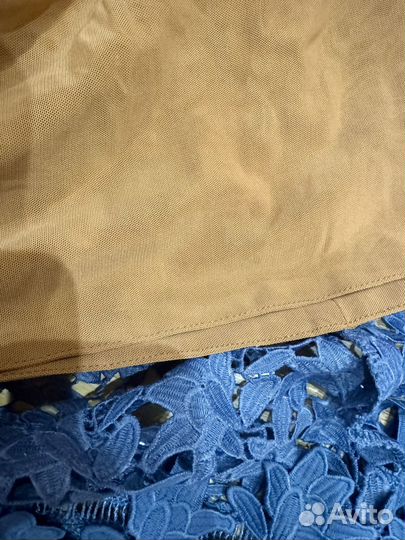 Кружевное платье миди с подкладом