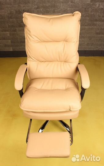 Компьютерное офисное кресло с массажем (новые)