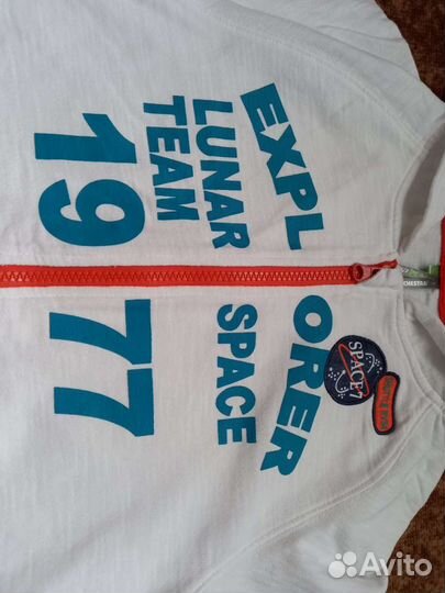 Футболка с капюшоном для мальчика на 10-12 лет