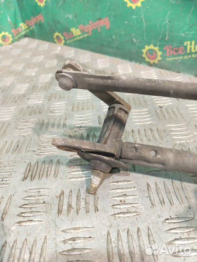 Трапеция дворников Volkswagen Golf 3 универсал 1.8