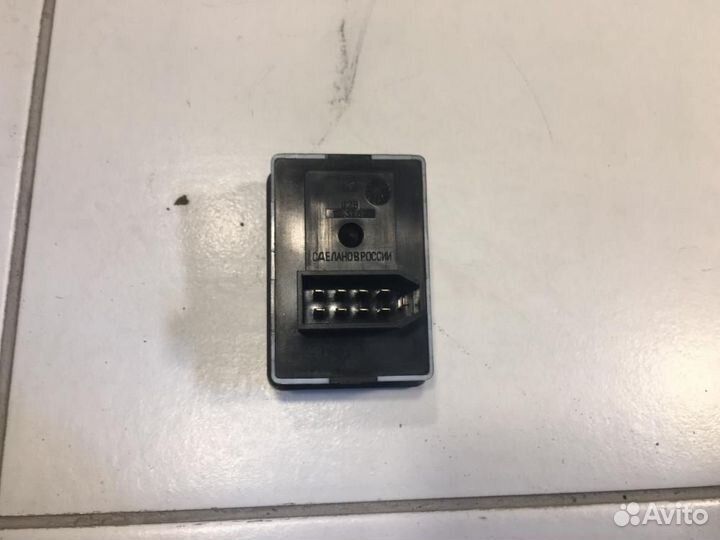 Блок управления зеркалами Chevrolet Niva 2002-2009