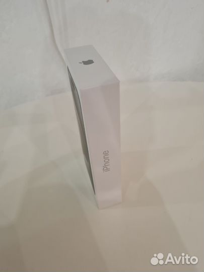 iPhone 15 Pro, 128 ГБ