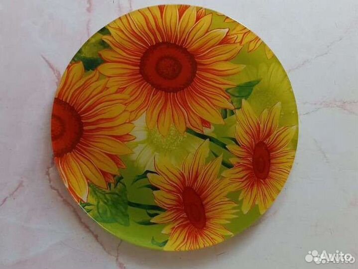 Блюдо с лопаткой