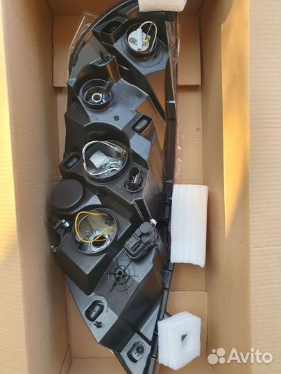 Фара передняя левая правая renault master 3