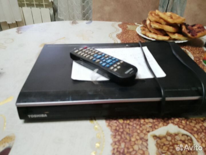 Dvd плееры разные рабочие. С пультом