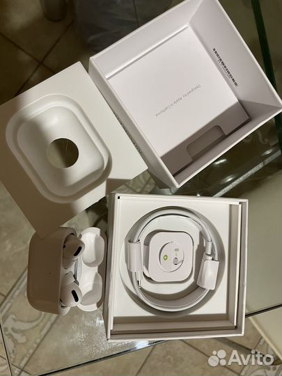 Наушники apple airpods