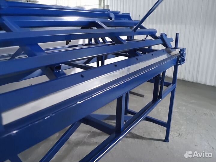 Листогиб. Листогибочный станок 2000 мм