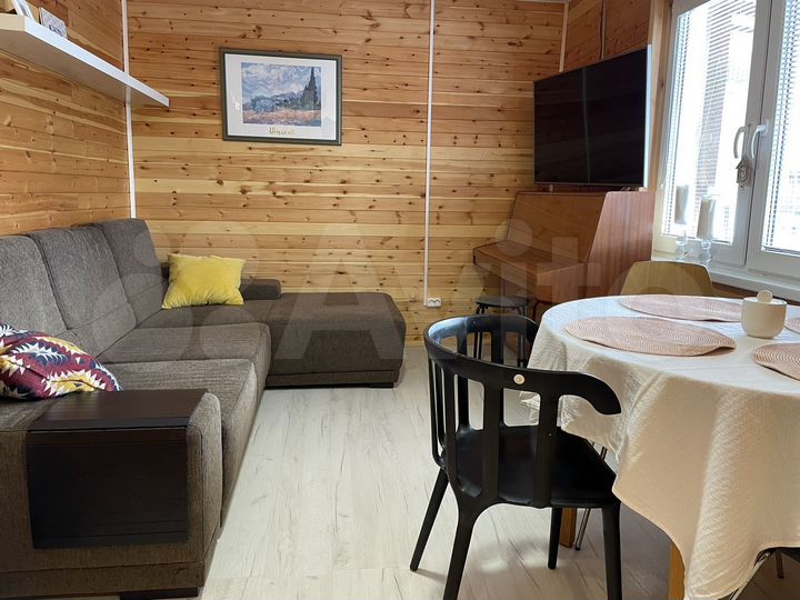 Дом 100 м² на участке 4 сот.