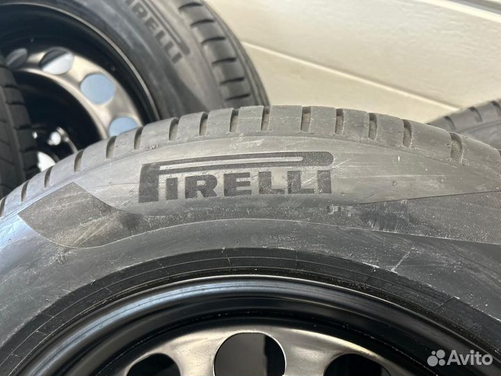 Pirelli Cinturato P7 205/60 R16 92H