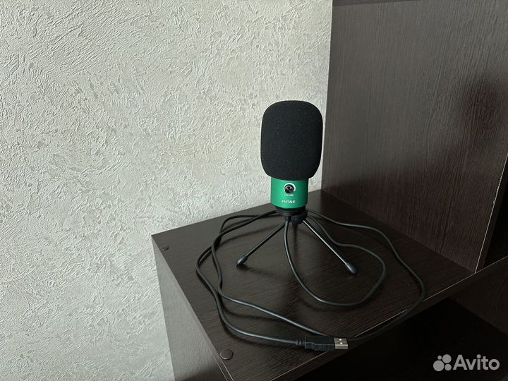 Микрофон студийный fifine k669G