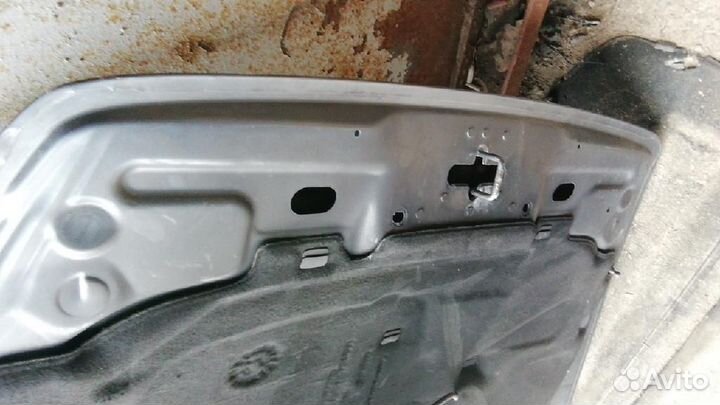 Капот Volvo V50