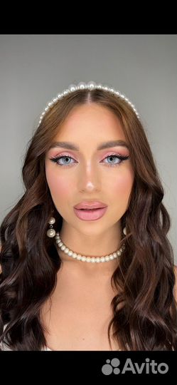 Модель на макияж