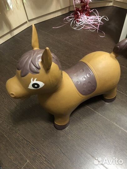 Надувной прыгун детский