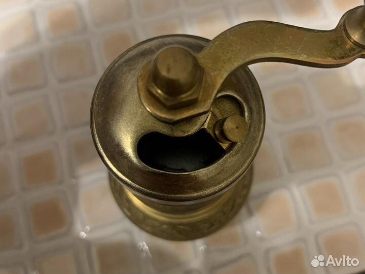 Ручные мельницы для специй,кофе