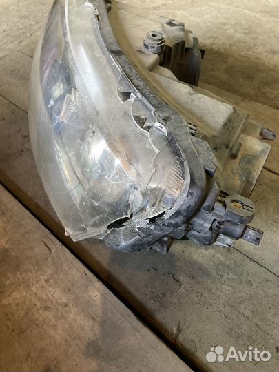 Фара skoda rapid