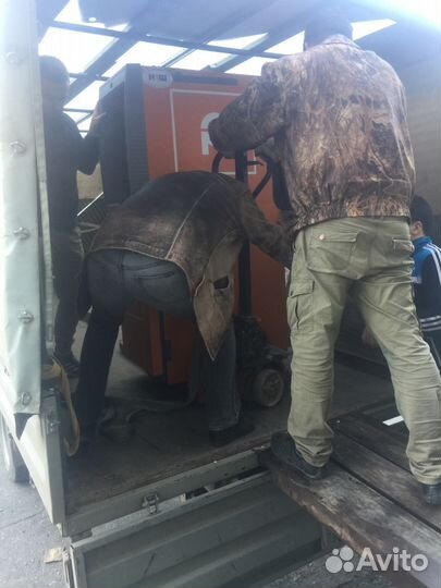 Профессиональные такелажники-грузчики