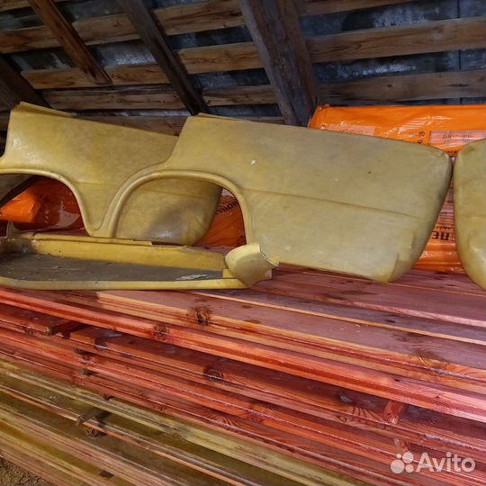 Пластиковые крылья ваз 2101