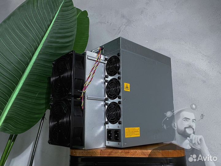 Antminer E9 Pro 3580M асик