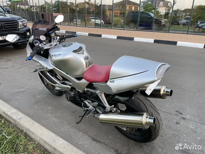 Honda VTR 1000F