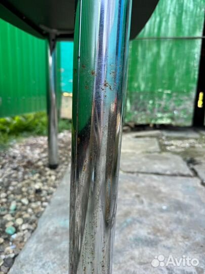 Кухонный стол