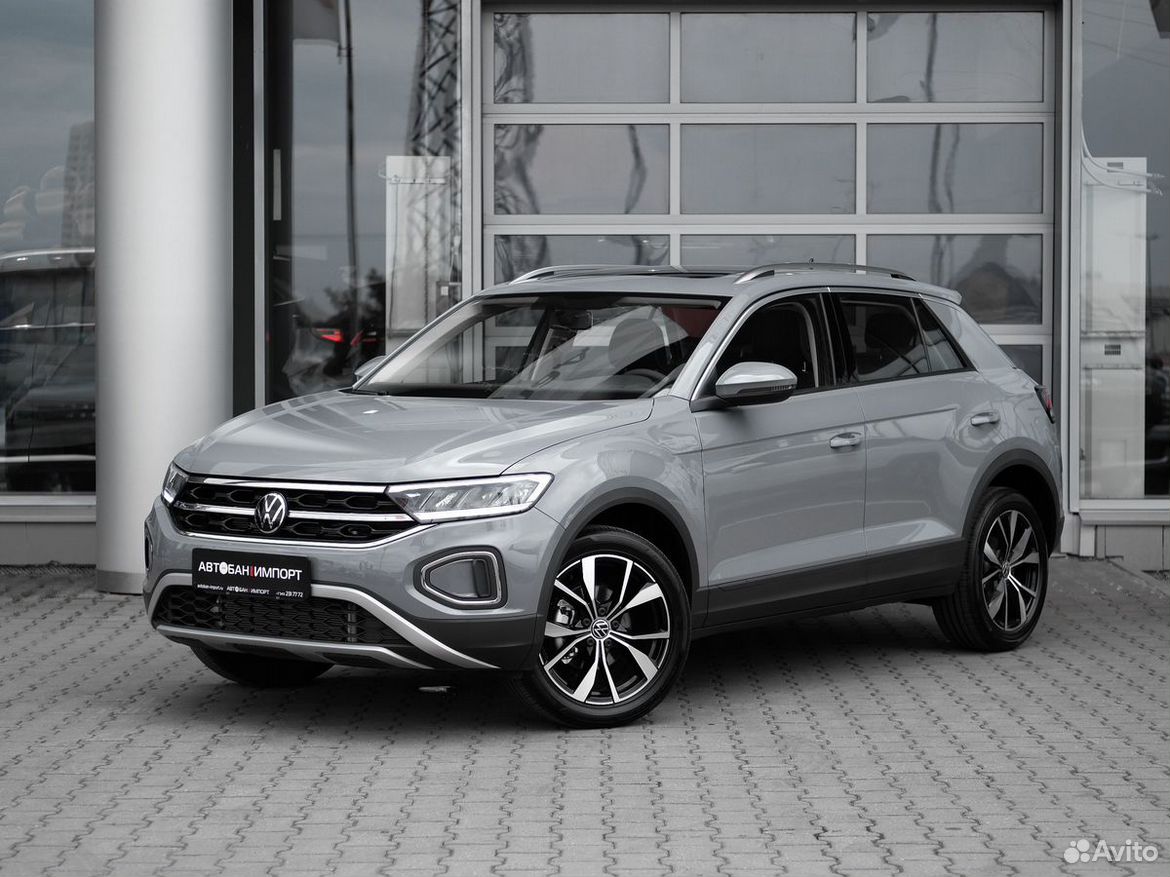 Volkswagen T-Roc (China) 1.5 AMT, 2026