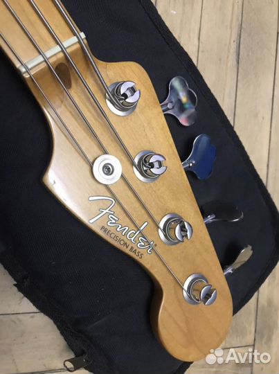 Бас гитара Fender Precision Classic 50 series