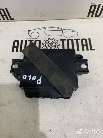 Блок управления парктроником Volkswagen Polo sedan