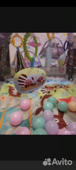 Развивающий коврик