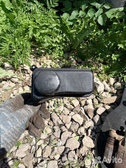 Бачок гур Volvo s40