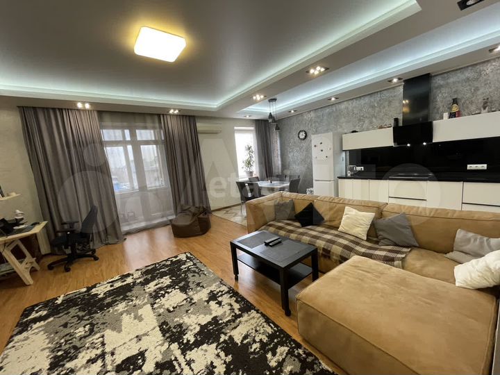 2-к. квартира, 79,9 м², 4/13 эт.