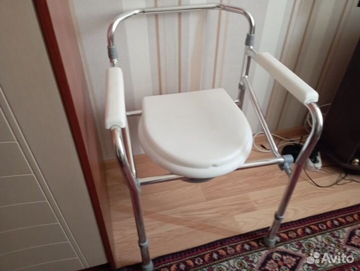 Сидушка туалет,для пожилых