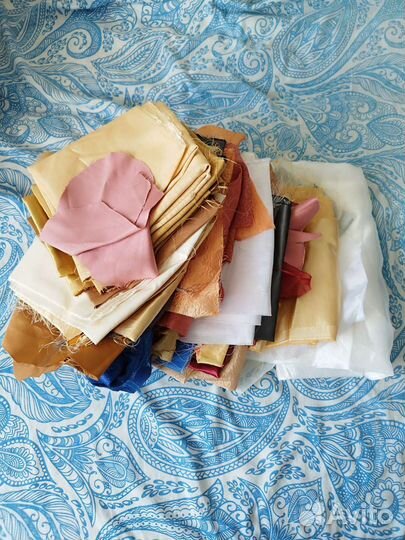 Лоскут обрезки ткани