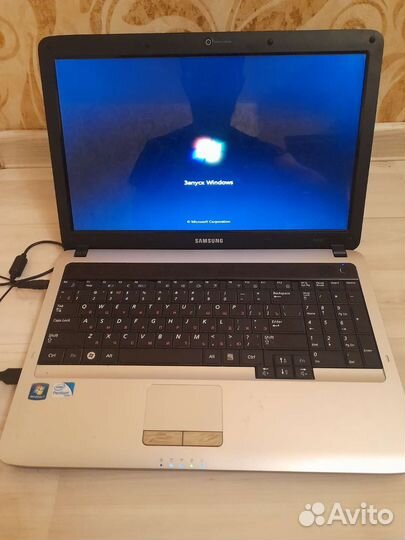 Ноутбук Samsung