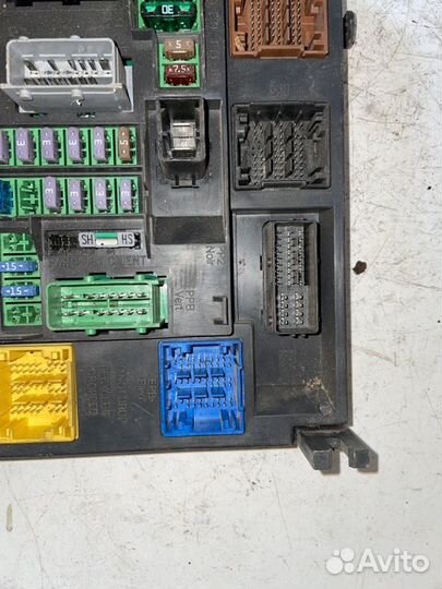 Блок предохранителей Citroen C4 B7