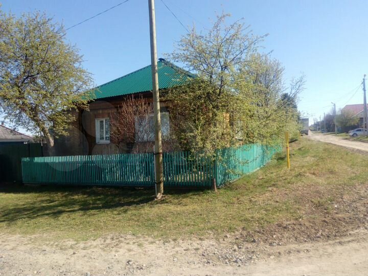 Дом 53,6 м² на участке 9,6 сот.