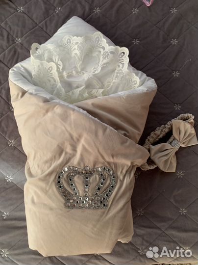 Детские вещи на выписку