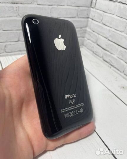 iPhone 3GS, 16 ГБ