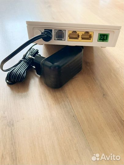 Роутер huawei EchoLife HG8120H