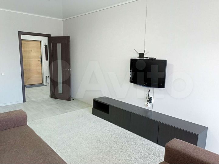 1-к. квартира, 47 м², 8/13 эт.