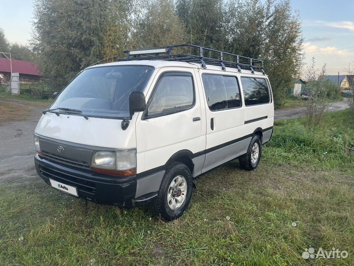 Toyota Hiace 2.8 МТ, 1994, 350 000 км